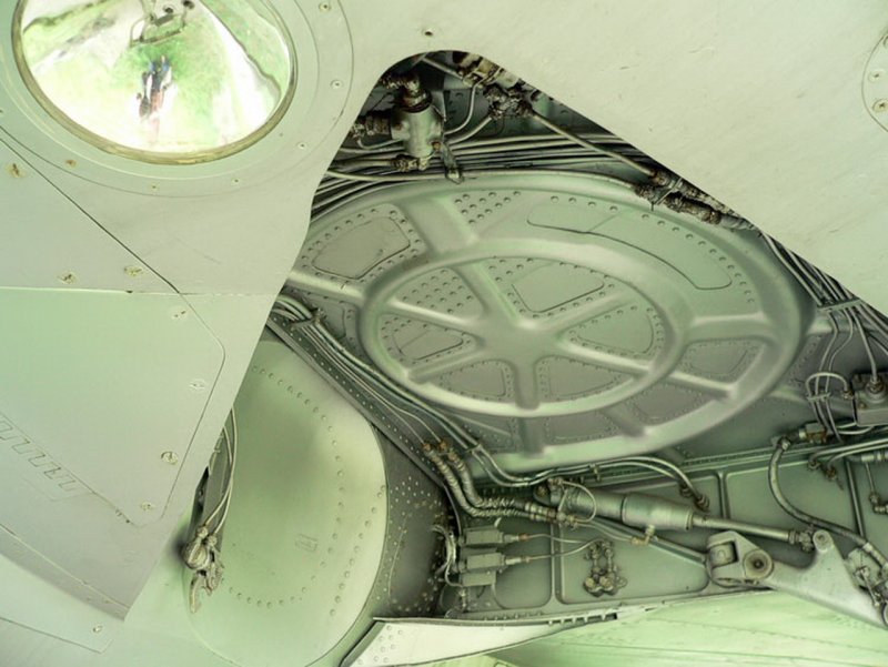 Су-7 БКЛ шасси