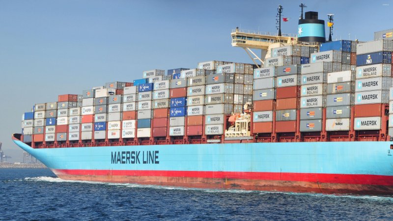 Грузовой корабль Maersk line