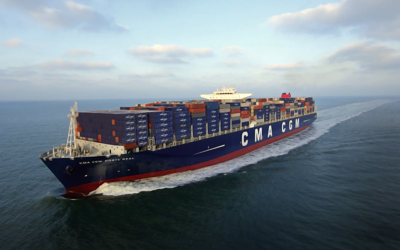 Контейнеровоз CMA CGM