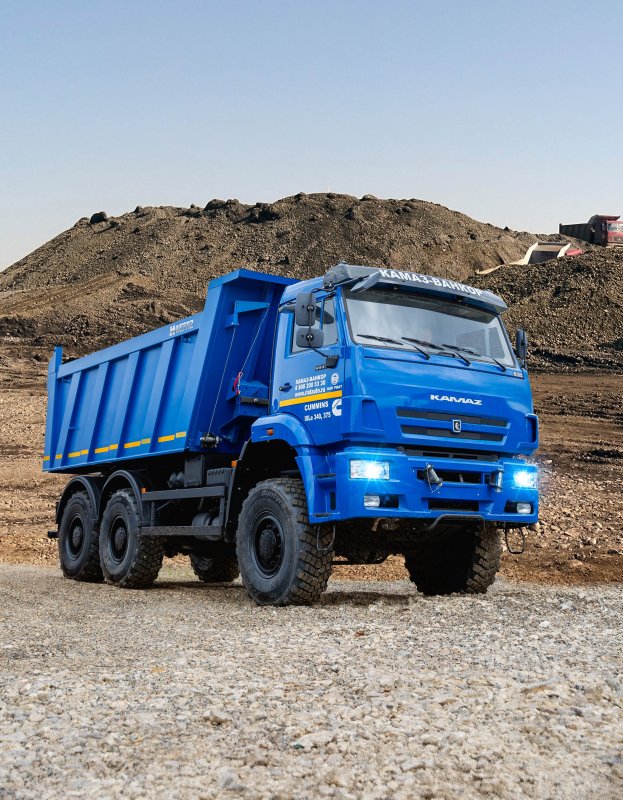 КАМАЗ 6522 самосвал синий