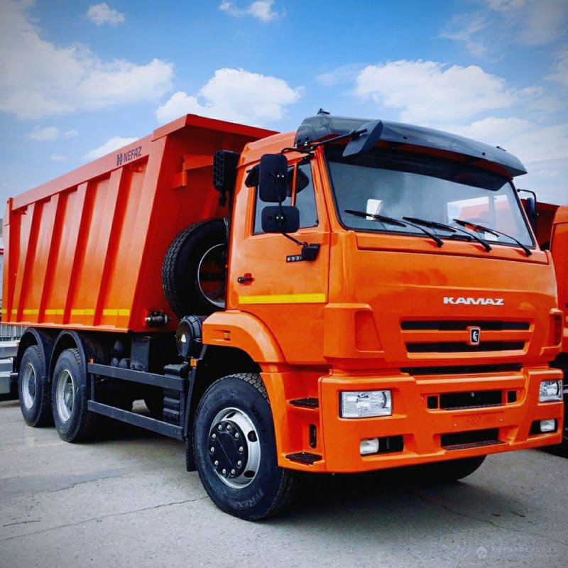 КАМАЗ 6520 самосвал