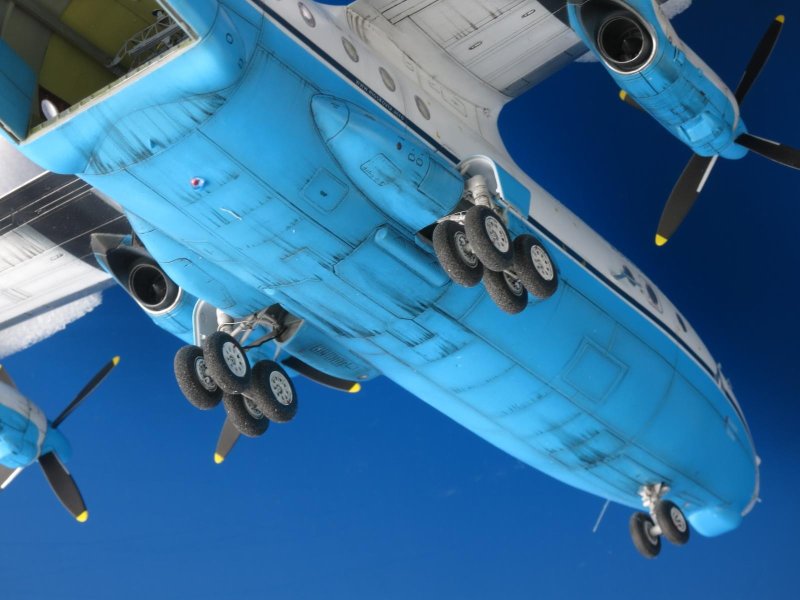 Шасси АН-12