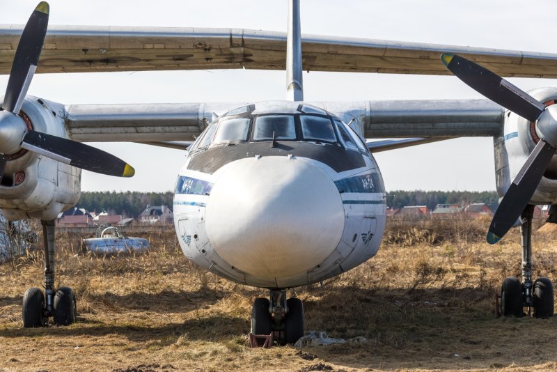 АН-24 шасси