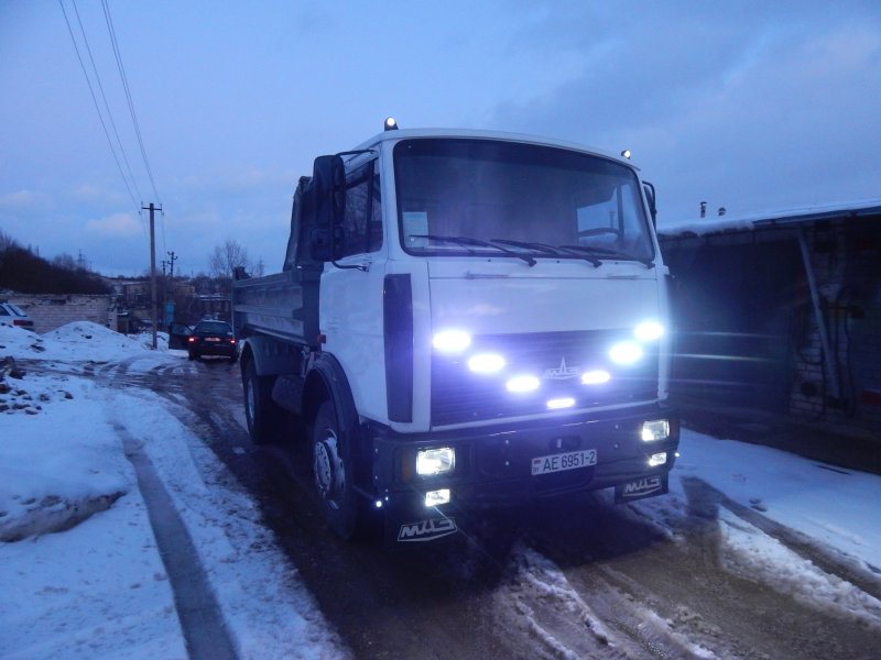 Грузовик МАЗ 5551 дальнобои