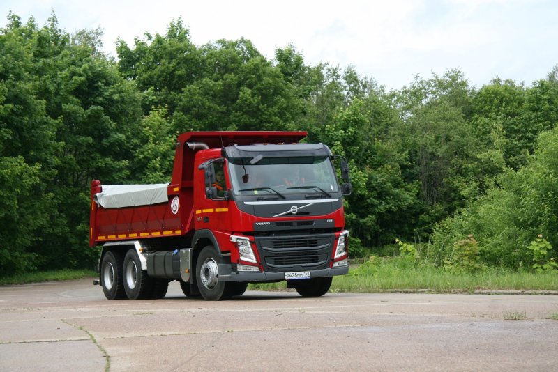 Volvo fm13 самосвал
