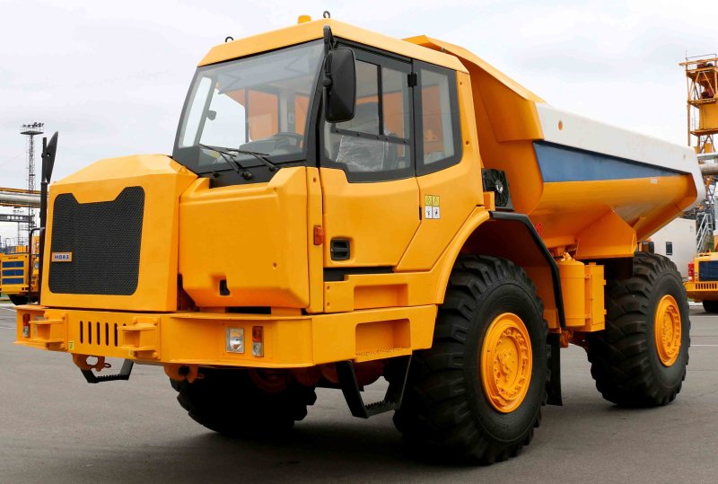 Самосвал – землевоз МОАЗ-75050