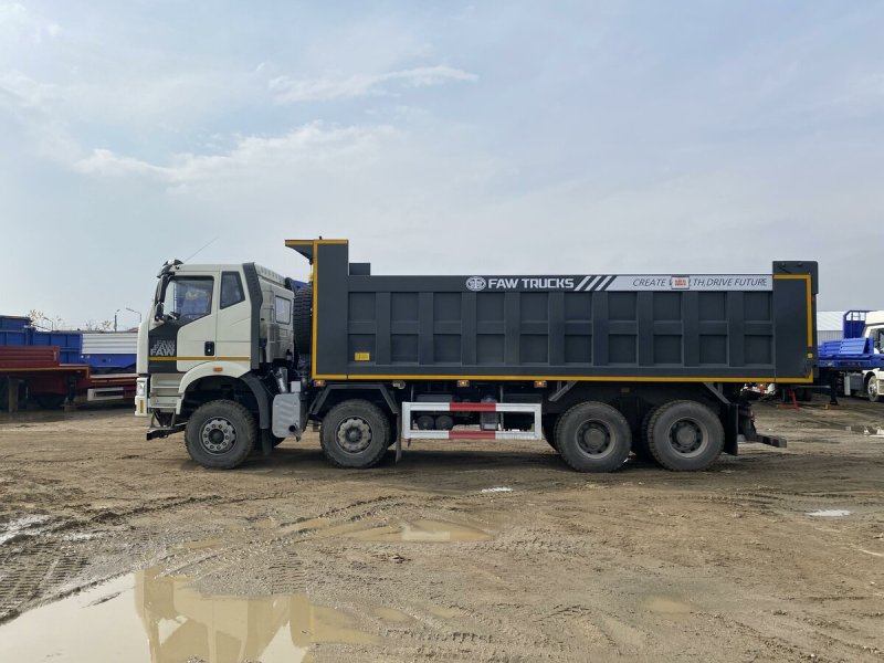FAW j6 самосвал 8х4 2021