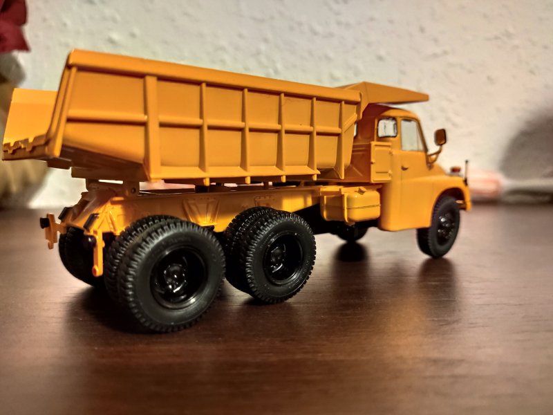 Tatra-138s1 самосвал