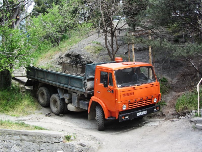 КАМАЗ 55102 самосвал