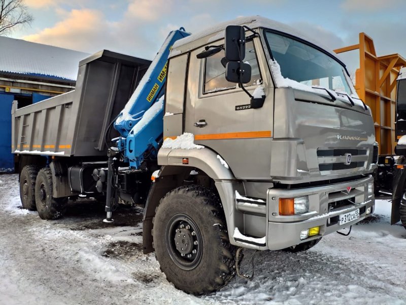 КАМАЗ 65222 самосвал