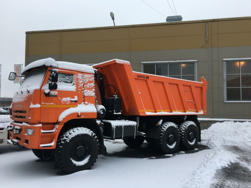 КАМАЗ вездеход самосвал 65222