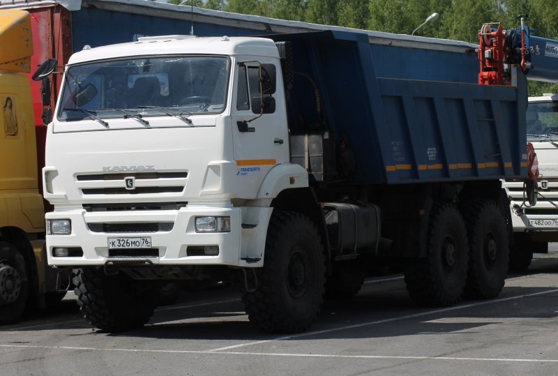 Самосвал КАМАЗ 6522-6011-47(RT)