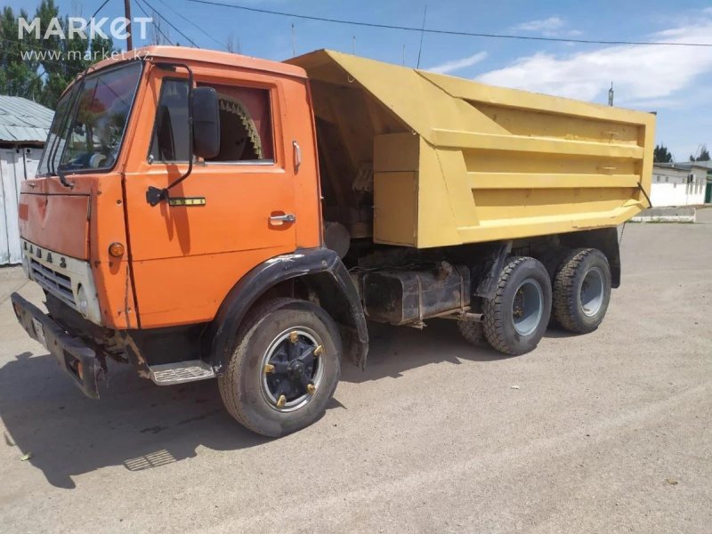 Грузовик КАМАЗ 5511 самосвал