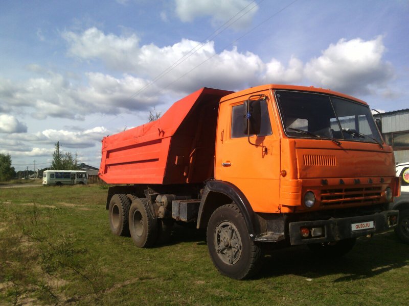 КАМАЗ 5511 самосвал оранжевый