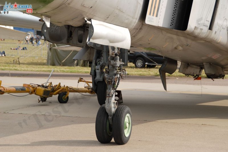 Су-15 шасси