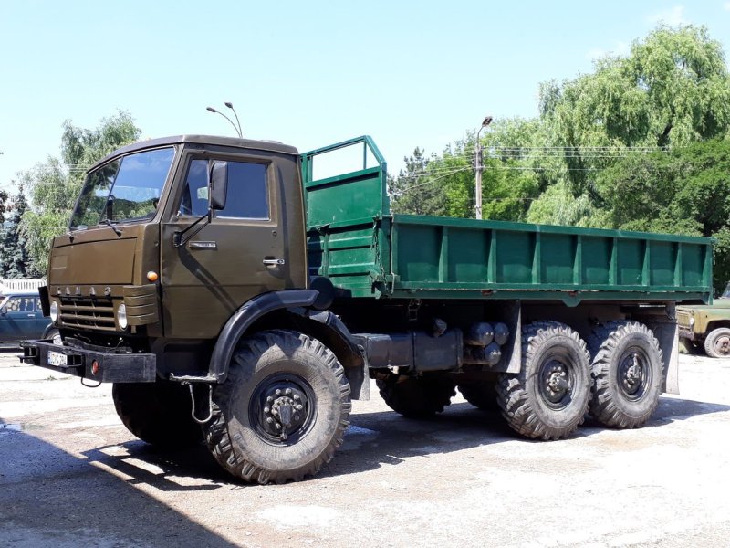 КАМАЗ 4310 самосвал