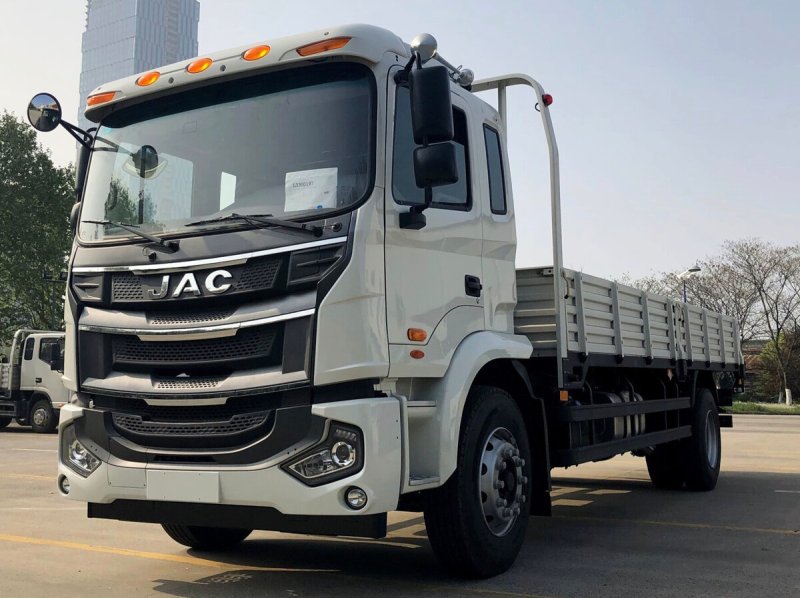 JAC n200