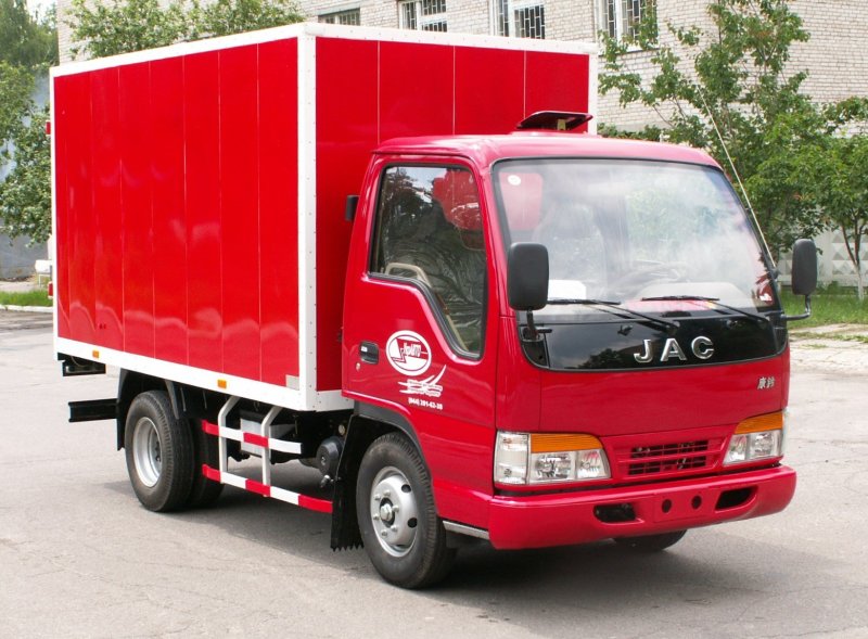 JAC 1.5 тонны