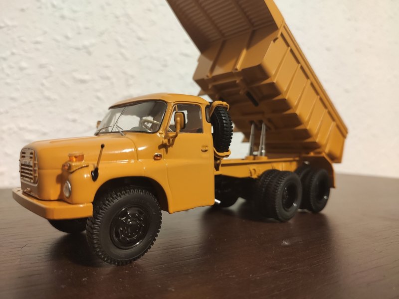 Tatra 148 ssm1370
