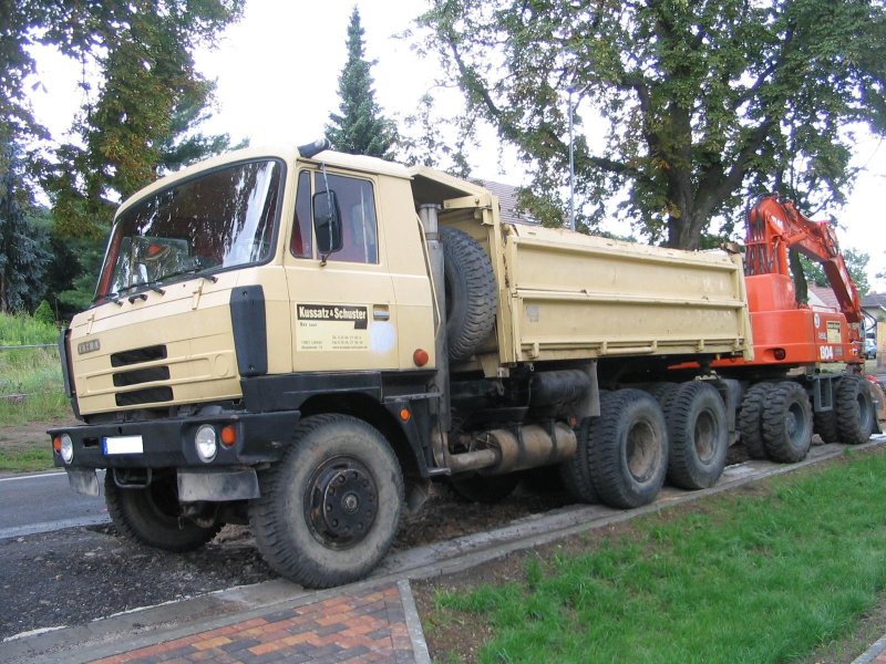 Татра 815