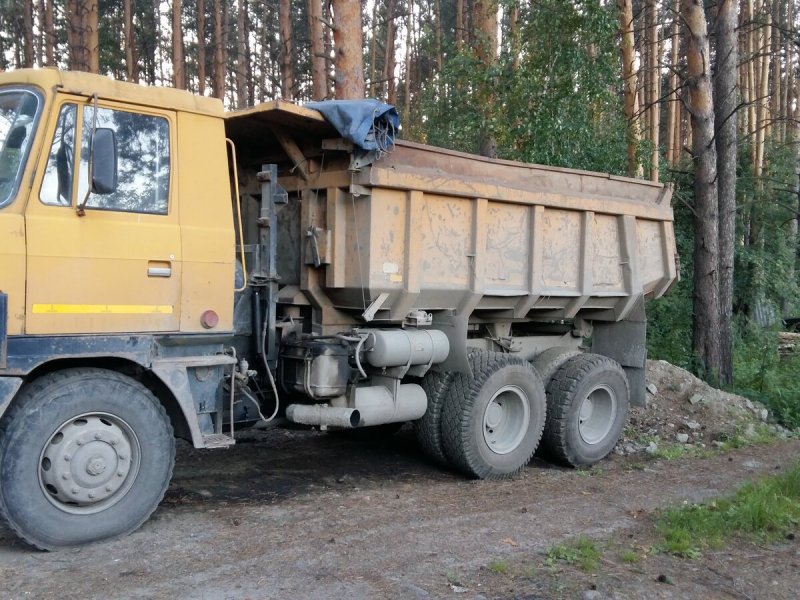 Самосвал Татра 815 двигатель