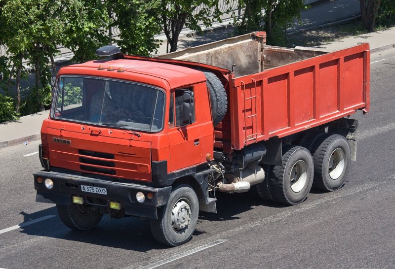 Tatra-t815-2d1s01 самосвал