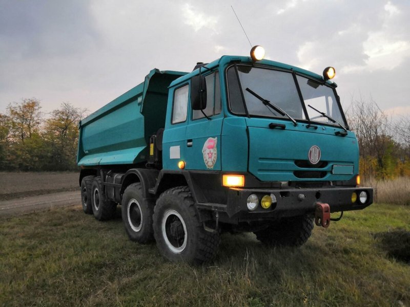 Tatra t815 салон