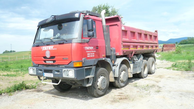 Татра в 570