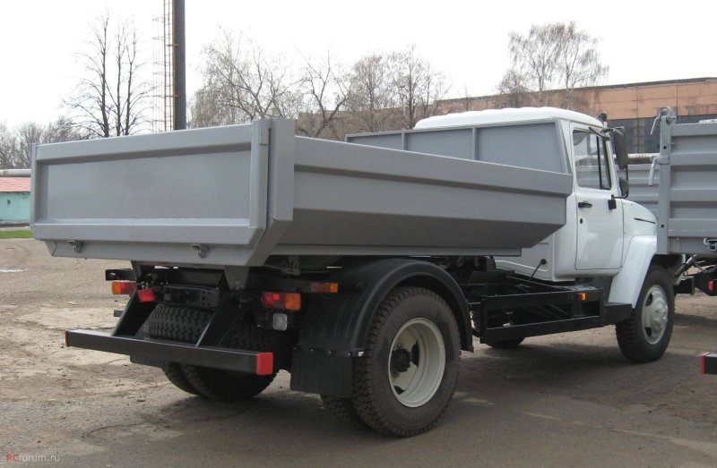 Самосвал ГАЗ-САЗ-35072