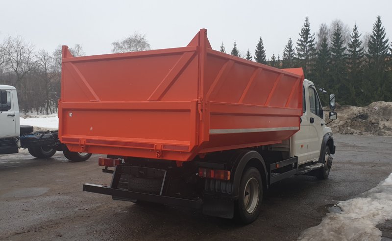 Самосвал ГАЗ САЗ 25072