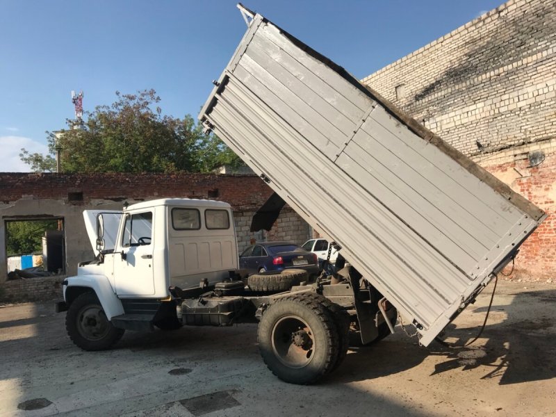 ГАЗ 3307 САЗ 3507 самосвал