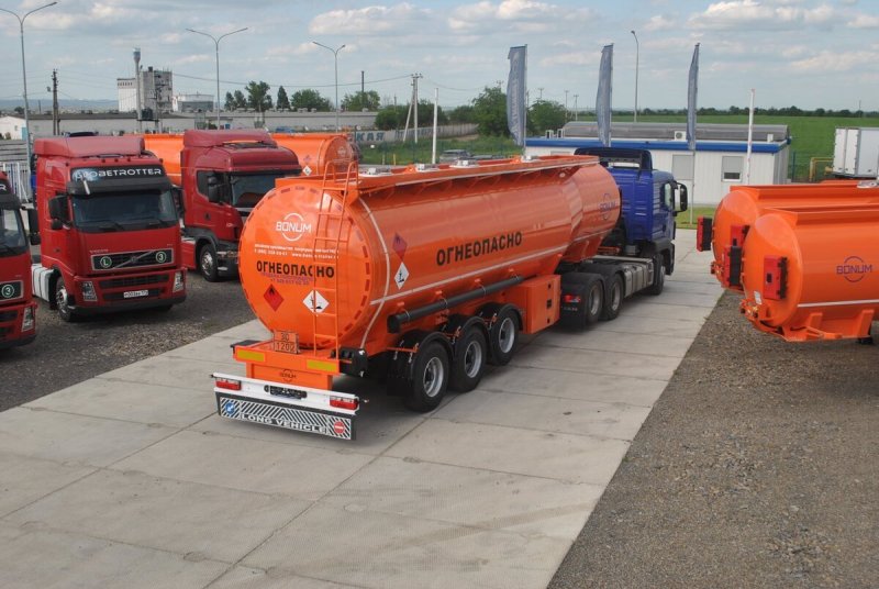 Полуприцеп цистерна Shell