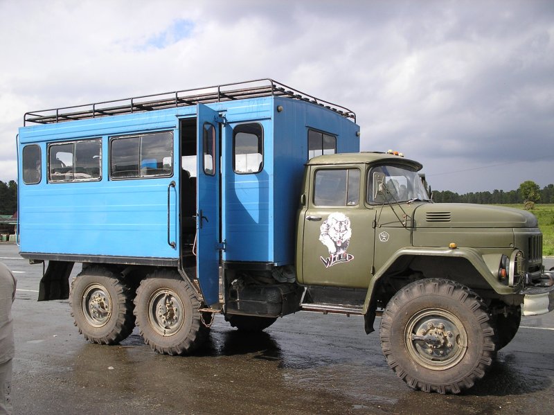 ЗИЛ-131 вахтовый автобус