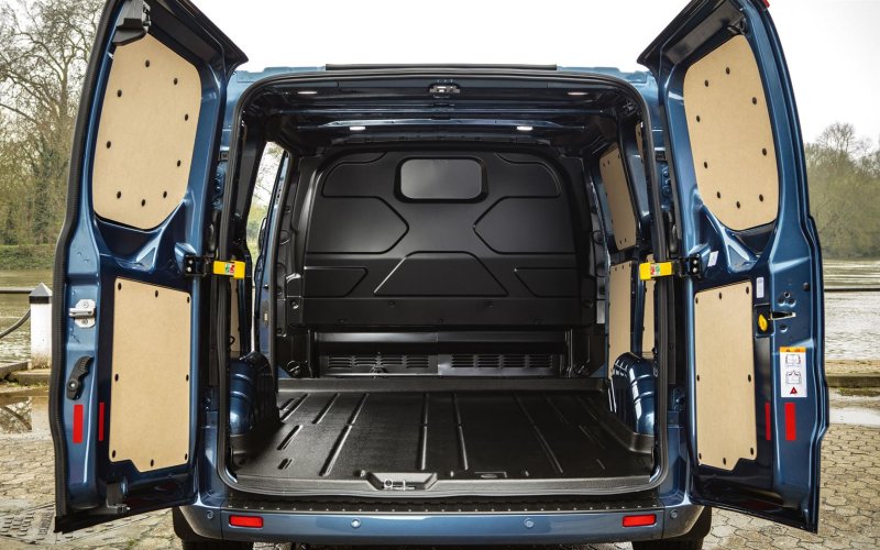 Ford Tourneo connect 2018 багажник