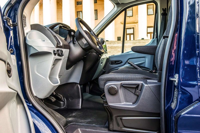 Ford Transit Custom кабина