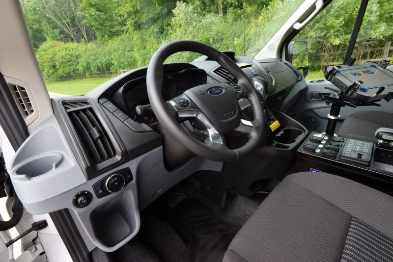 Ford Transit салон грузовой