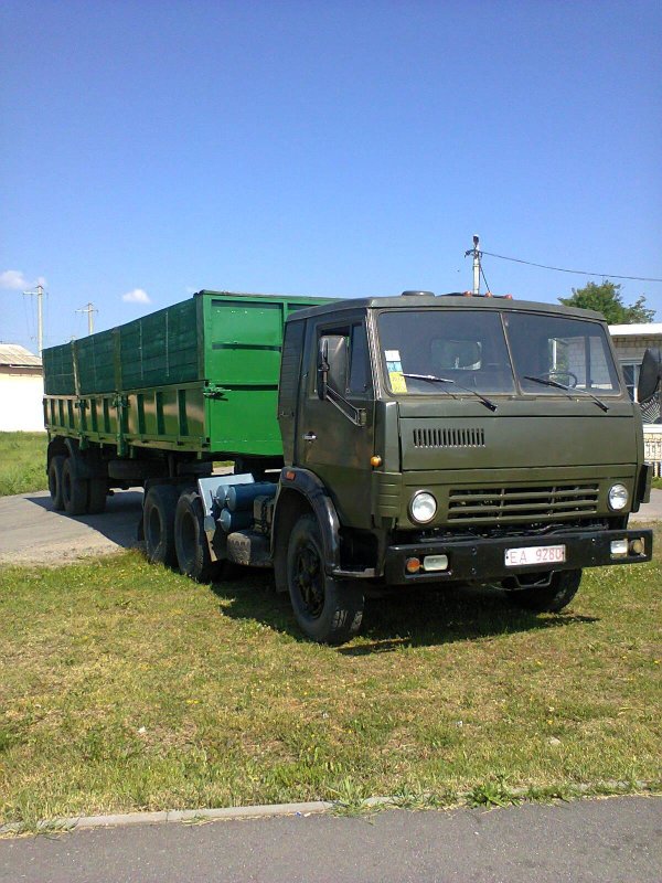 КАМАЗ 5410 зеленый