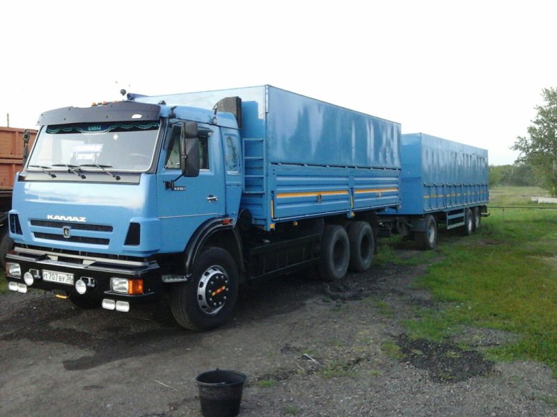 КАМАЗ 53215 бортовой зерновоз