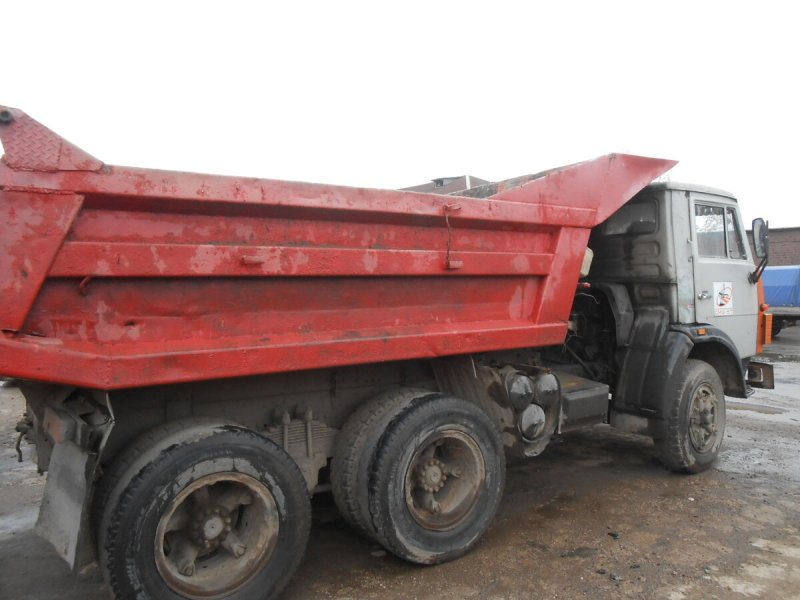 КАМАЗ 5511 красный