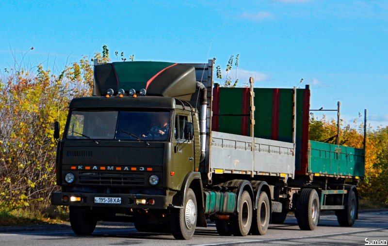 КАМАЗ 5320, 53212