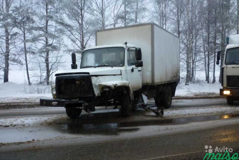 ГАЗ 3307 разбитый