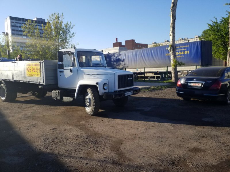 ГАЗ 3309 белый бортовой