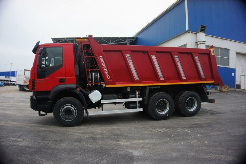 Iveco-AMT 653901
