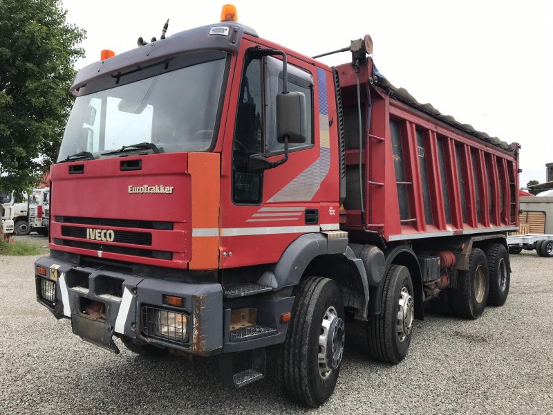 Ивеко EUROTRAKKER 8х8
