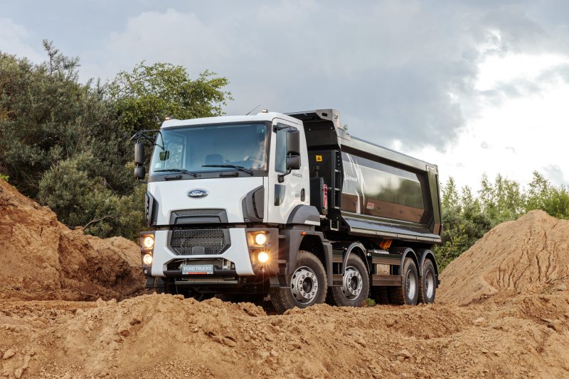Ford Cargo 4142 DC