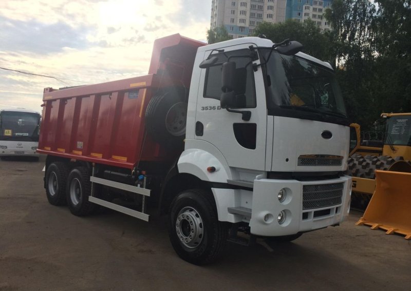 Ford Cargo 3536