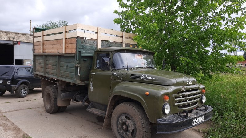 ЗИЛ ММЗ 554 С прицепом