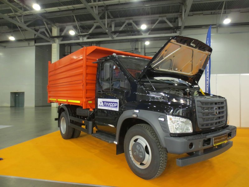 Газон Некст самосвал 5т