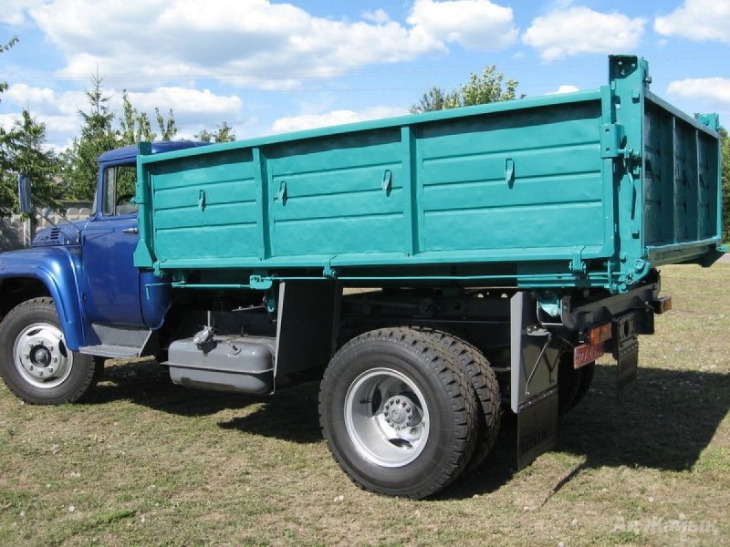 ЗИЛ 130 самосвал колхозник