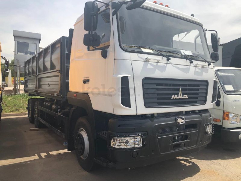 МАЗ 6501 сельхозник